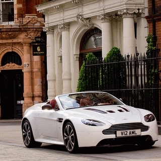 Aston Martin V12