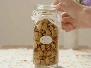 Caramel Snack Mix