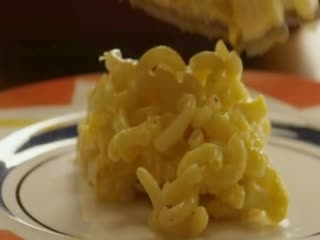 How to Make Baked Macaroni and Cheese