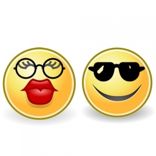 Smiley-paar mit Brille
