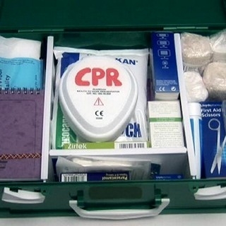 How To Assemble A Home First Aid Kit