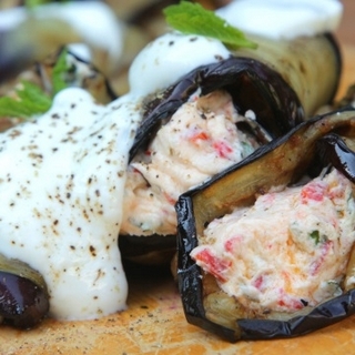 How To Make Barbecued Stuffed Aubergine Rolls