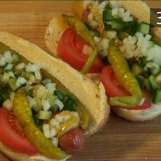 How To Make Chicago Hot Dogs