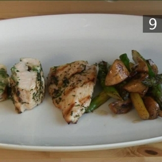 How To Make Barbecued Chicken Stuffed With Goat's Cheese Mushroom And Asparagus