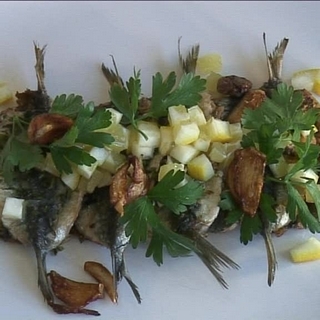 How To Make Pan Fried Garlic Sardines