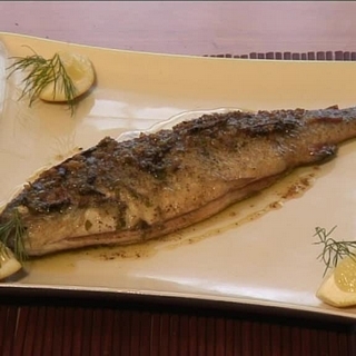 How To Make Pan Fried Trout With Garlic And Bacon