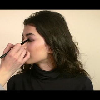 Smoky eye makeup for brown eyes