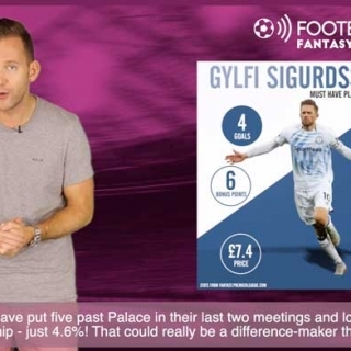 Watch: The Fantasy Football Show – Must have players for GW9