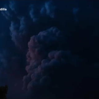 [Vídeo] Los impresionantes rayos provocados por el volcán filipino Taal