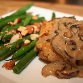 Fried Pork Chops and Green Beans