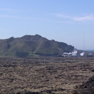 Islandia en guardia por la "inusual" actividad volcánica bajo el monte Thorbjorn