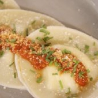 How to Make Ravioli with Wonton Wrappers