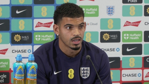 Gibbs- white excited to training with Harry Kane and winning silverware with England