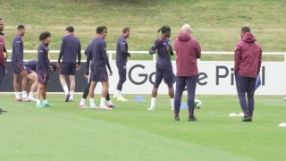 Lee Carsley oversees England training ahead of trip to Ireland