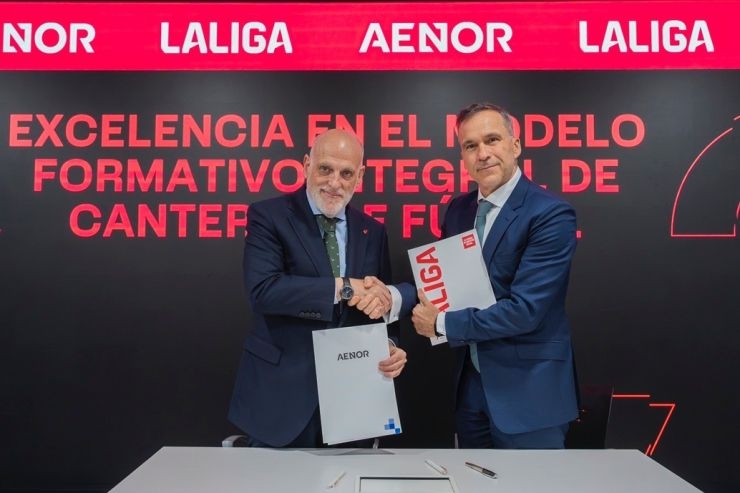 LALIGA and AENOR sign an agreement to launch a certification of excellence in football academies