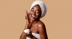 Skin on your body have a bumpy texture? Here's how to make it silky smooth.