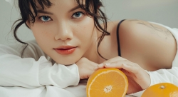 Here's how to plump your skin naturally – no injectables required!