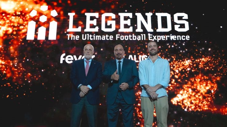 The temple of world football legends has arrived in Mexico City: LALIGA and Fever inaugurate LEGENDS alongside Javier Tebas and Hugo Sánchez